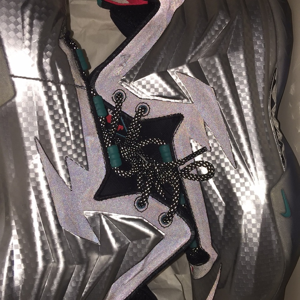 Nike Chuck Posite